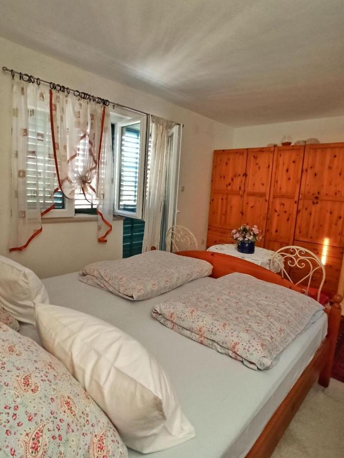Apartments Vejo Korčula Eksteriør bilde