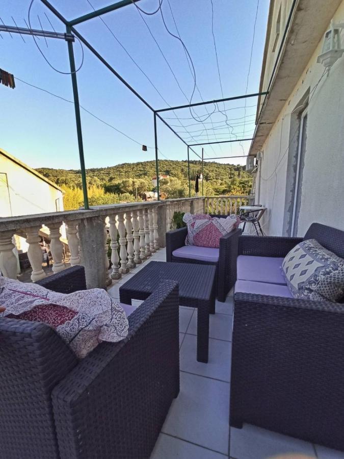Apartments Vejo Korčula Eksteriør bilde
