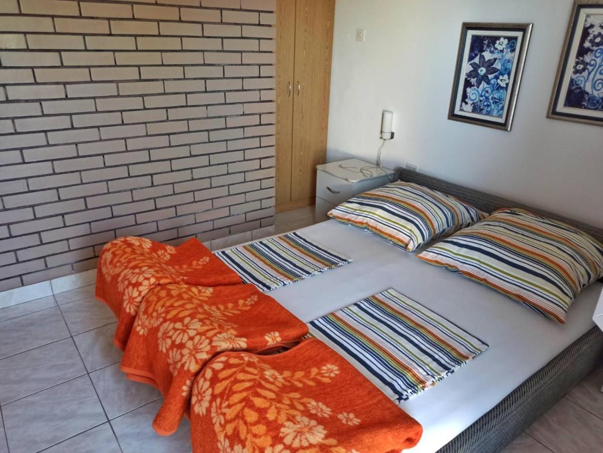 Apartments Vejo Korčula Eksteriør bilde