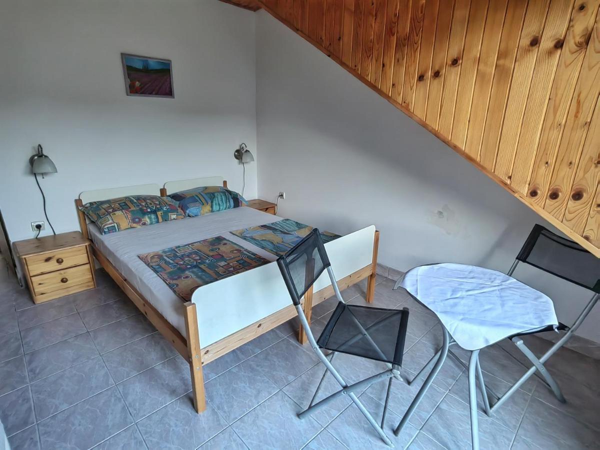 Apartments Vejo Korčula Eksteriør bilde