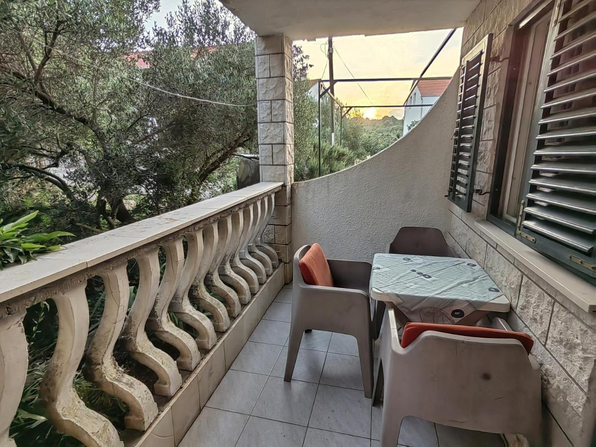 Apartments Vejo Korčula Eksteriør bilde