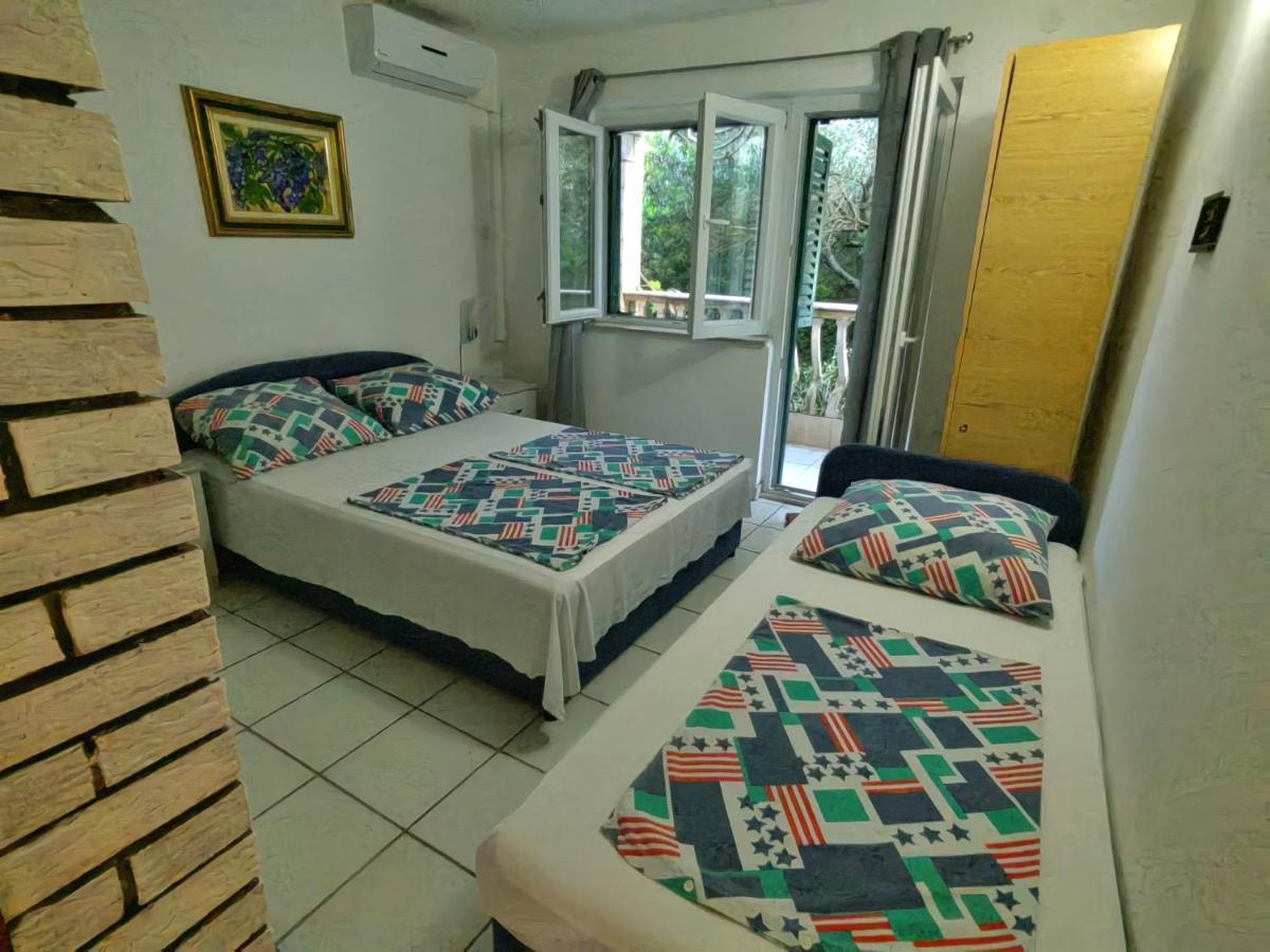 Apartments Vejo Korčula Eksteriør bilde