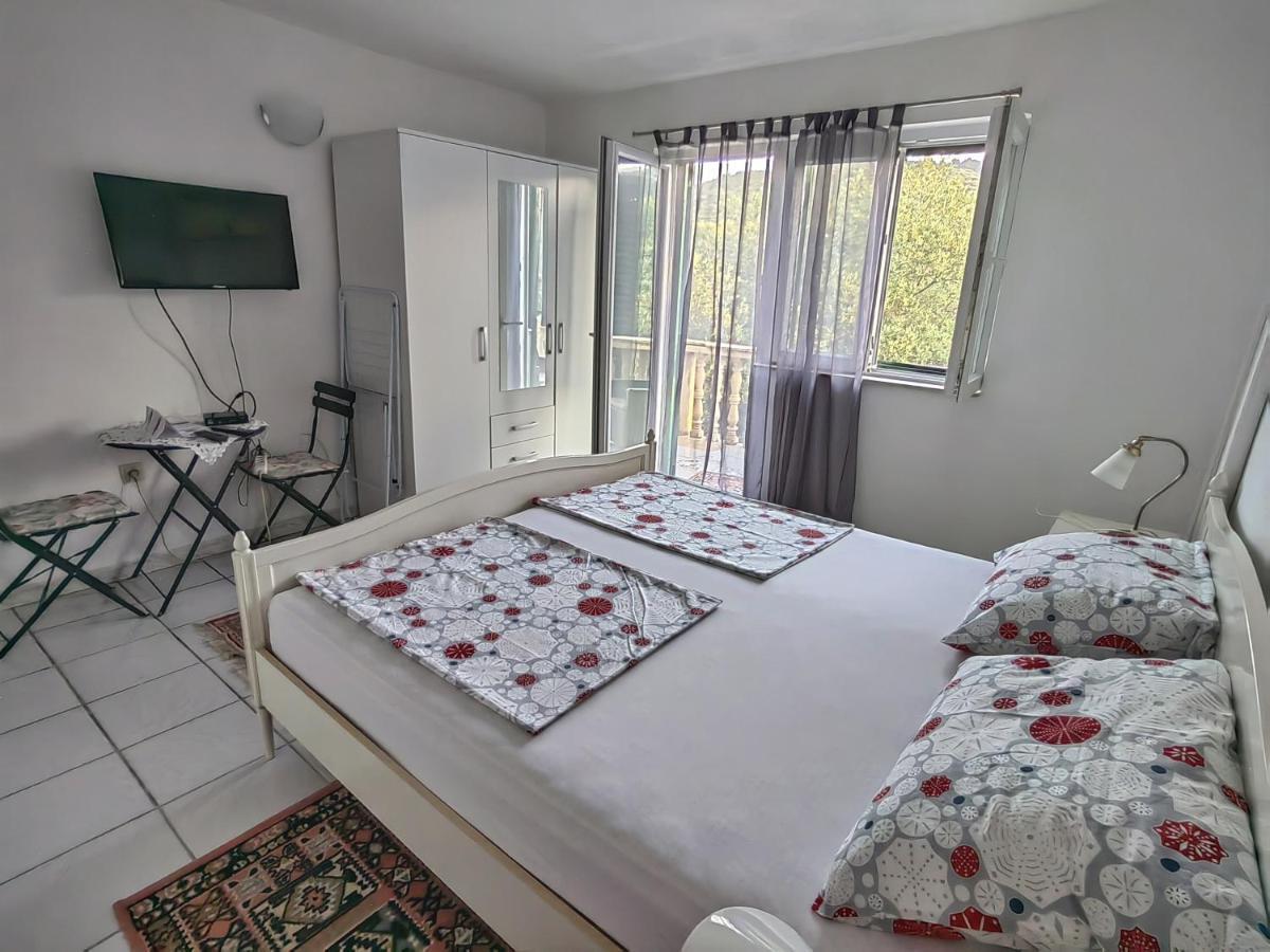 Apartments Vejo Korčula Eksteriør bilde
