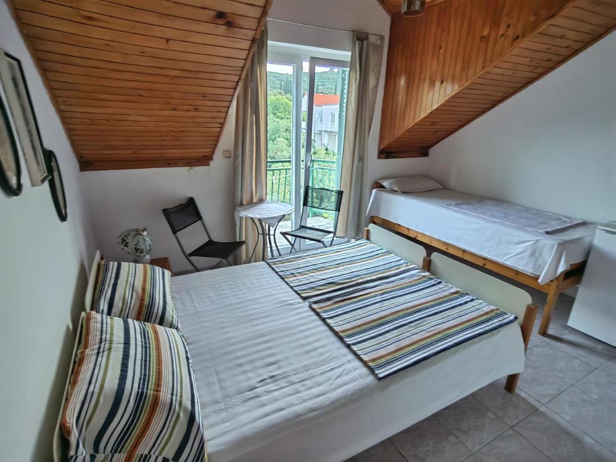 Apartments Vejo Korčula Eksteriør bilde